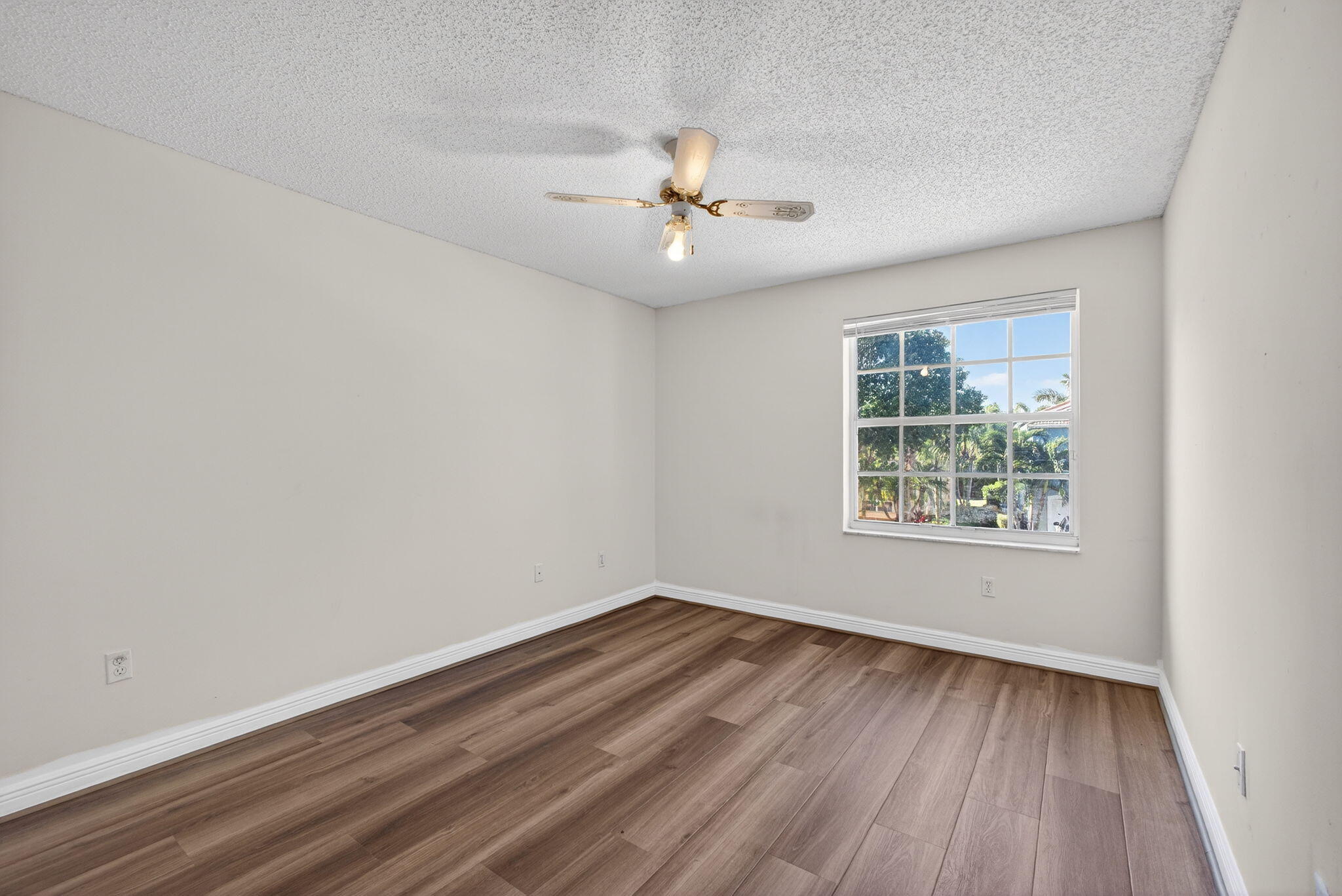 2008 Reston Circle Royal Palm Beach, FL 33411 - Photo 43 of 57 44