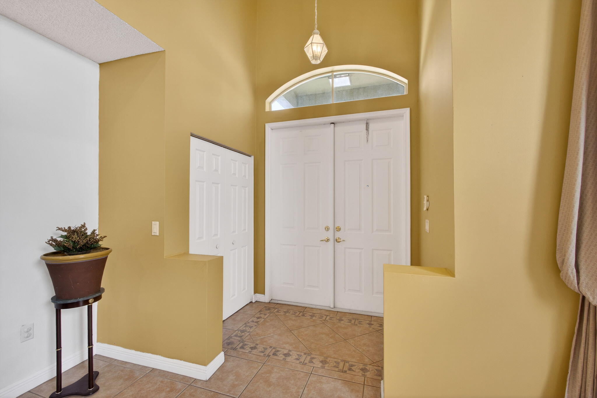 2008 Reston Circle Royal Palm Beach, FL 33411 - Photo 8 of 57 8