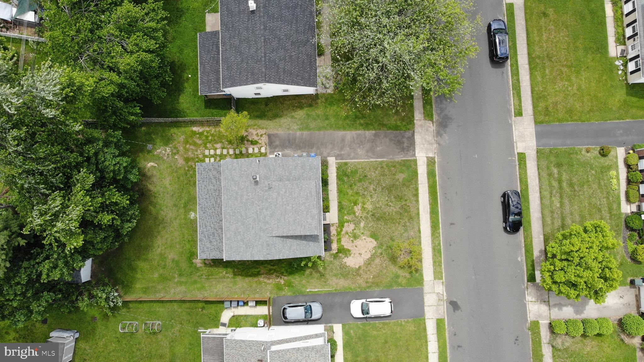 2921 Senak Road Abington, PA 19001 - Photo 12 of 68