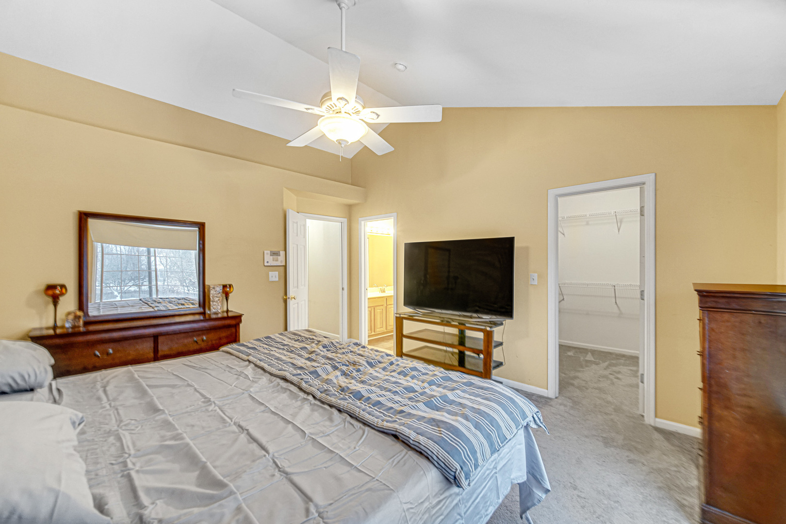 2967 Impressions Drive Lake In The Hills, IL 60156 - Photo 13 of 24