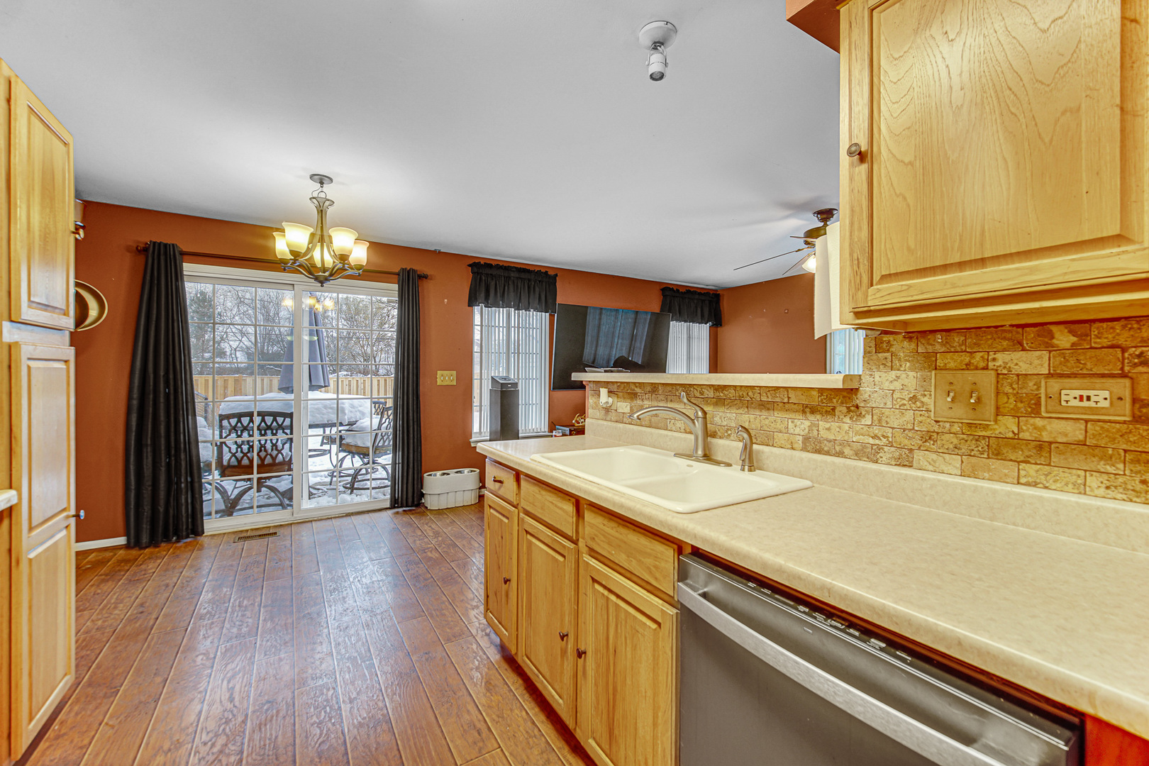 2967 Impressions Drive Lake In The Hills, IL 60156 - Photo 6 of 24