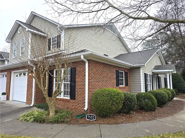 $1,875 | 7532 Riverside Court, Clemmons, NC 27012