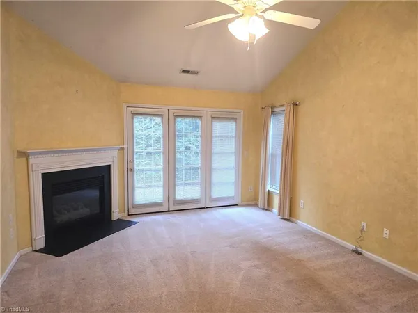 $1,800 | 7532 Riverside Court, Clemmons, NC 27012