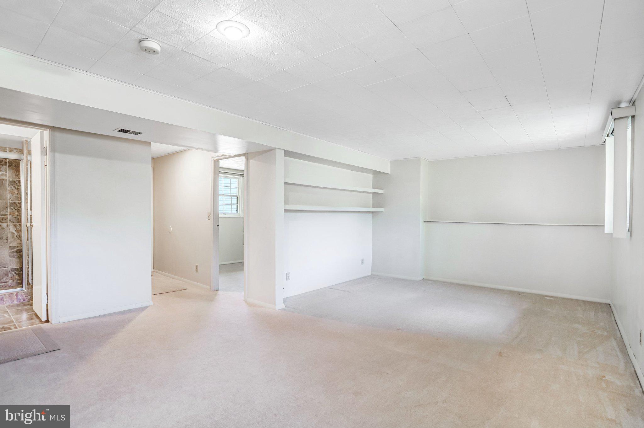 1803 East Beech Road Sterling, VA 20164 - Photo 26 of 34