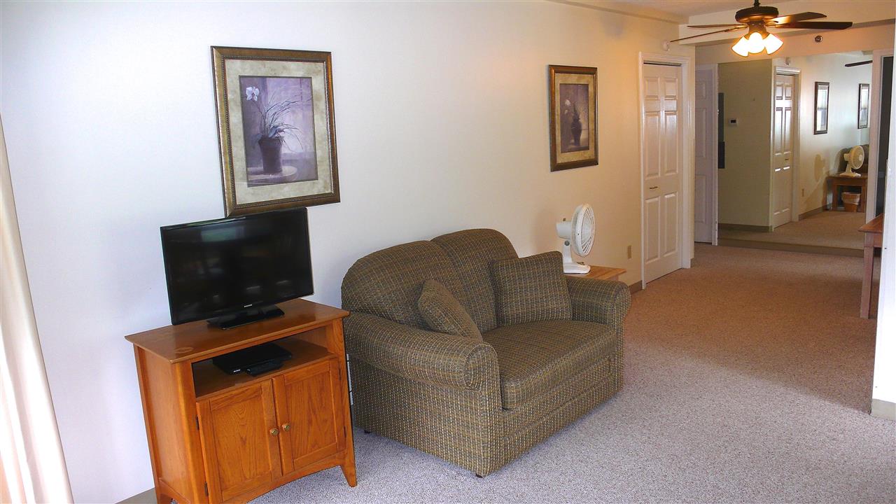 28 Packards 400 Road, Unit 400 Waterville Valley, NH 03215 - Photo 3 of 17