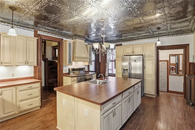 $475,000 | 160 Cuyler Street, Palmyra, NY 14522