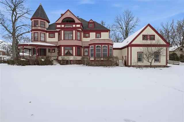 $475,000 | 160 Cuyler Street, Palmyra, NY 14522