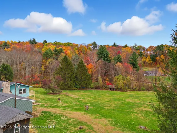 $359,900 | 330 Pedrick Road, Nicholson, PA 18446