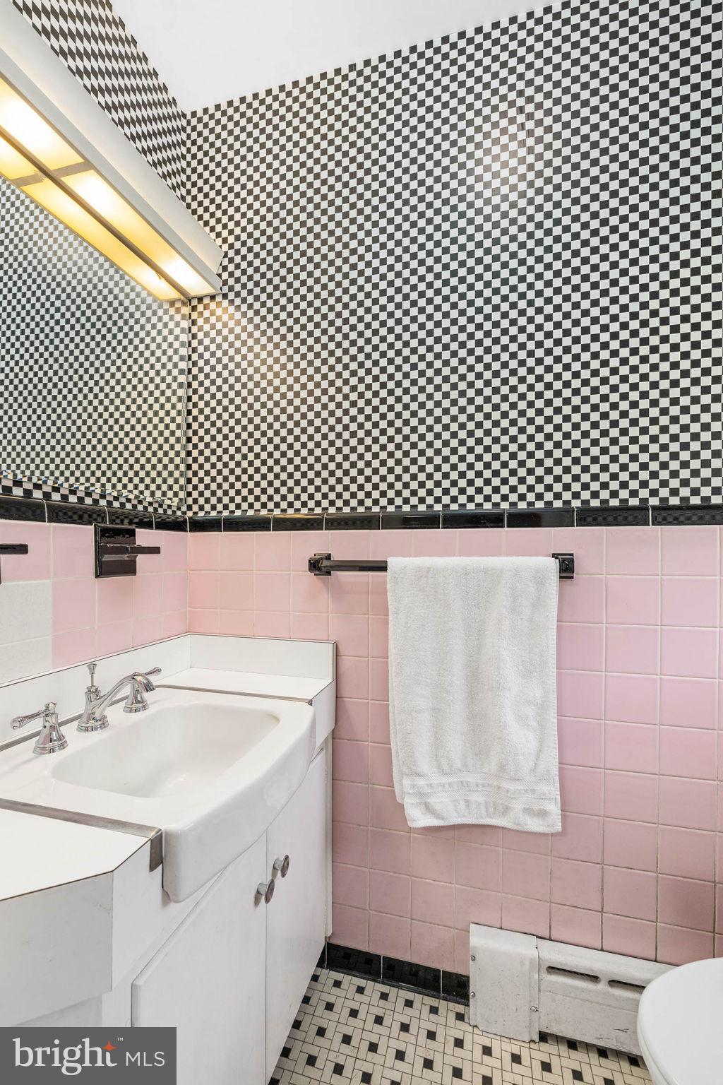 440 Brooke Road Fredericksburg, VA 22405 - Photo 22 of 64 Primary Bath
