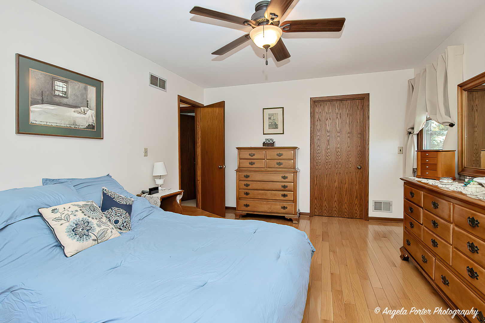 74 Rolling Ridge Lane Lindenhurst, IL 60046 - Photo 19 of 24 Gallery Image 19