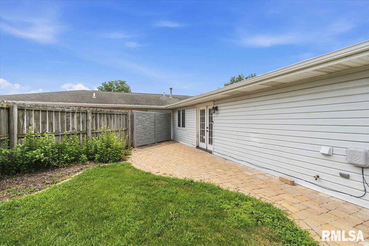 120 Agustus Lane Springfield, IL 62703 - Photo 26 of 28 Gallery Image 26
