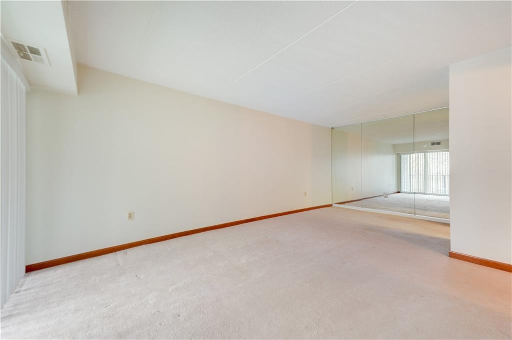 2160 Greentree Road, Unit 401W Pittsburgh, PA 15220 - Photo 4 of 23 a view of empty room