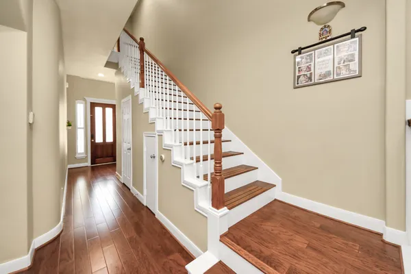 $279,999 | 10342 Solitaire Circle, Houston, TX 77070