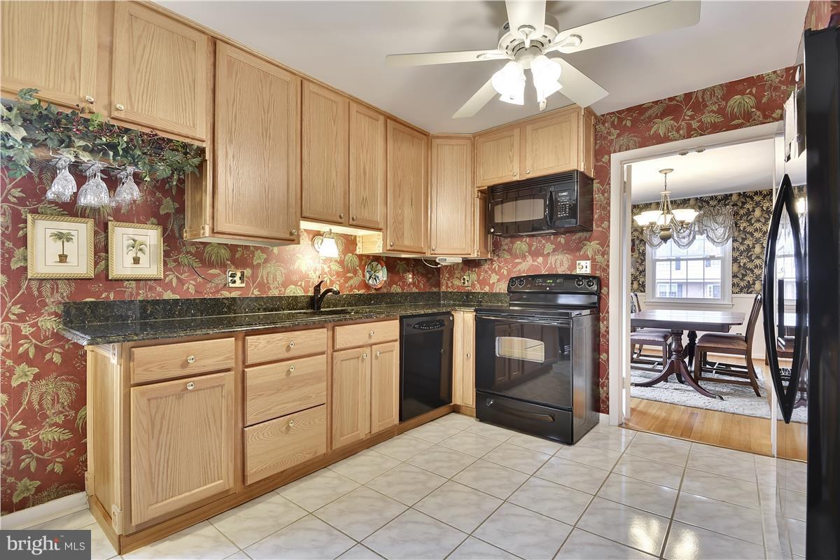8235 Burnley Road Baltimore, MD 21204 - Photo 9 of 30 Kitchen w/ Granite Countertops