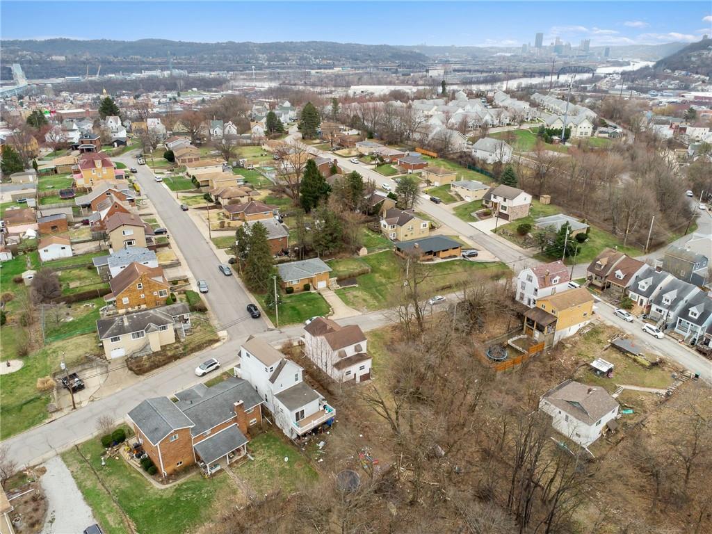 504 Fair Oaks Street McKees Rocks, PA 15136 - Photo 35 of 35 an aerial view of residential houses with outdoor space