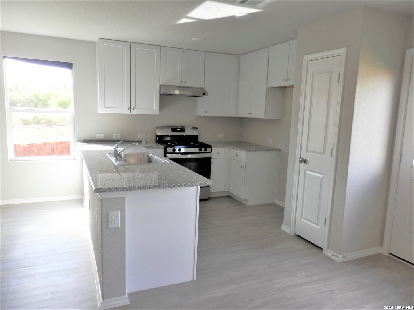 570 Blue Stem Road New Braunfels, TX 78130 - Photo 5 of 20