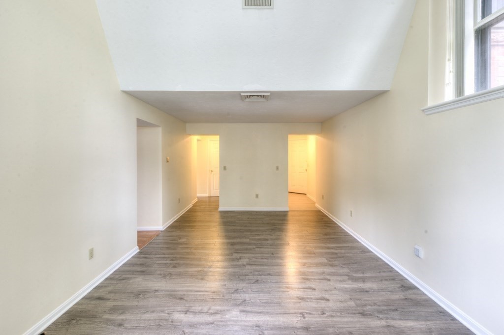 321 Plantation Street, Unit 102 Worcester, MA 01604 - Photo 9 of 35