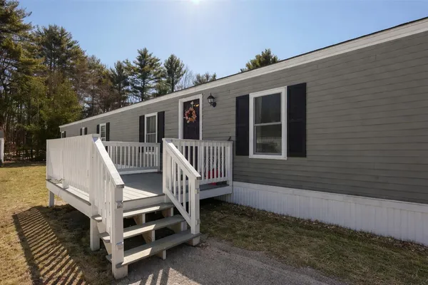$145,000 | 7 Lynn Lane, Rochester, NH 03867