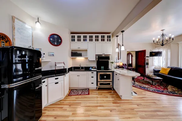 $1,360,000 | 813 West Loucks Street, Sheridan, WY 82801