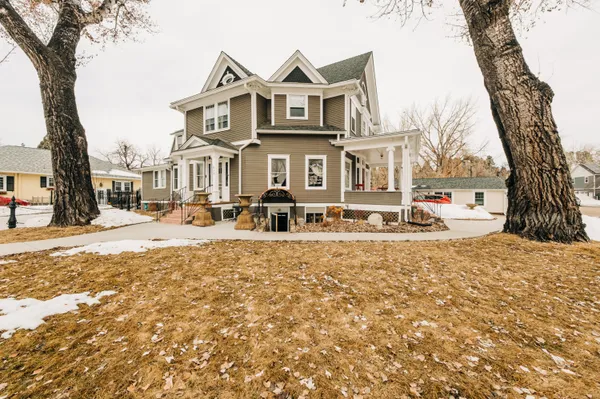 $1,360,000 | 813 West Loucks Street, Sheridan, WY 82801