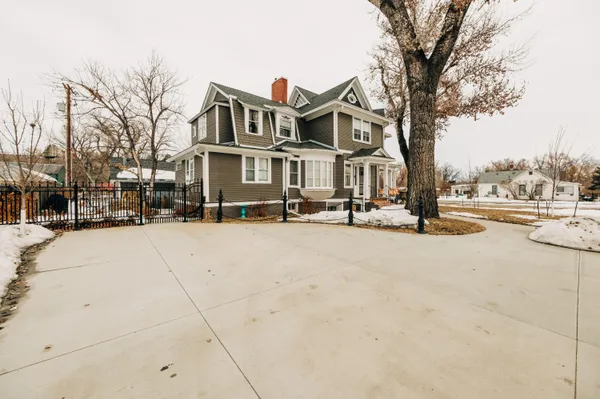 $1,360,000 | 813 West Loucks Street, Sheridan, WY 82801