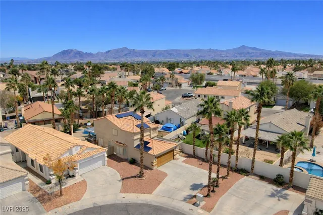 $500,000 | 330 Pinnacle Court, Henderson, NV 89014