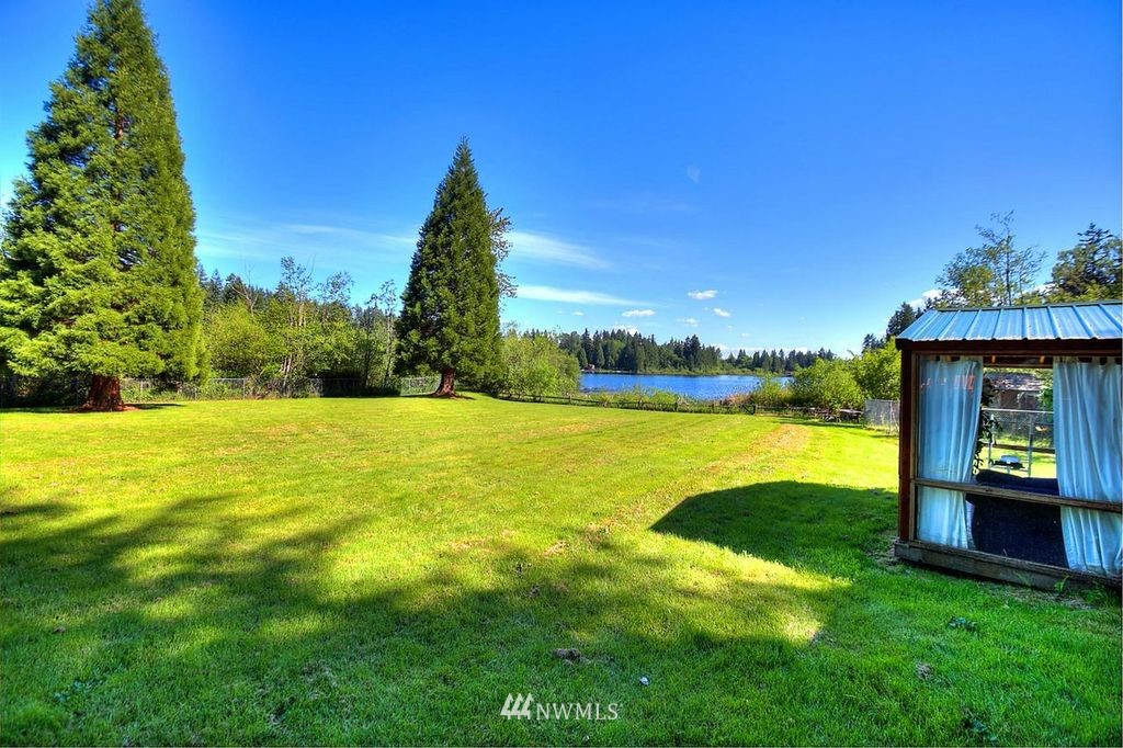 18835 Southeast 134th Place Renton, WA 98059 - Photo 8 of 15 Gallery Image 8