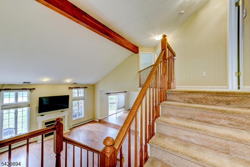 7 Matthew Road Wayne, NJ 07470 - Photo 24 of 37