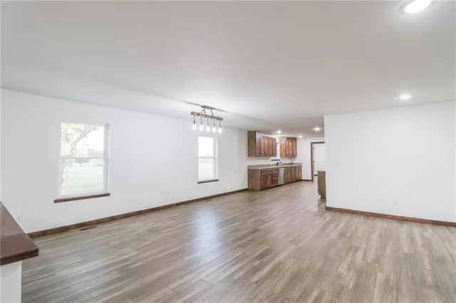 $450,000 | 363 Southeast State Hwy Pp, Leeton, MO 64761