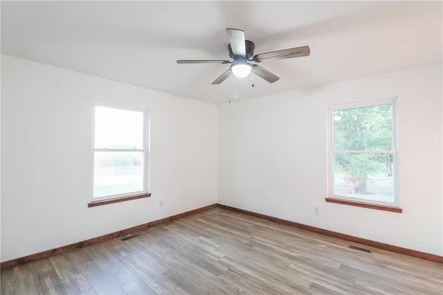 $450,000 | 363 Southeast State Hwy Pp, Leeton, MO 64761