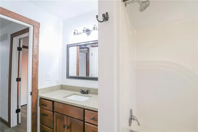 $450,000 | 363 Southeast State Hwy Pp, Leeton, MO 64761