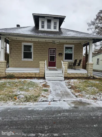 $325,000 | 124 South King Street, Annville, PA 17003
