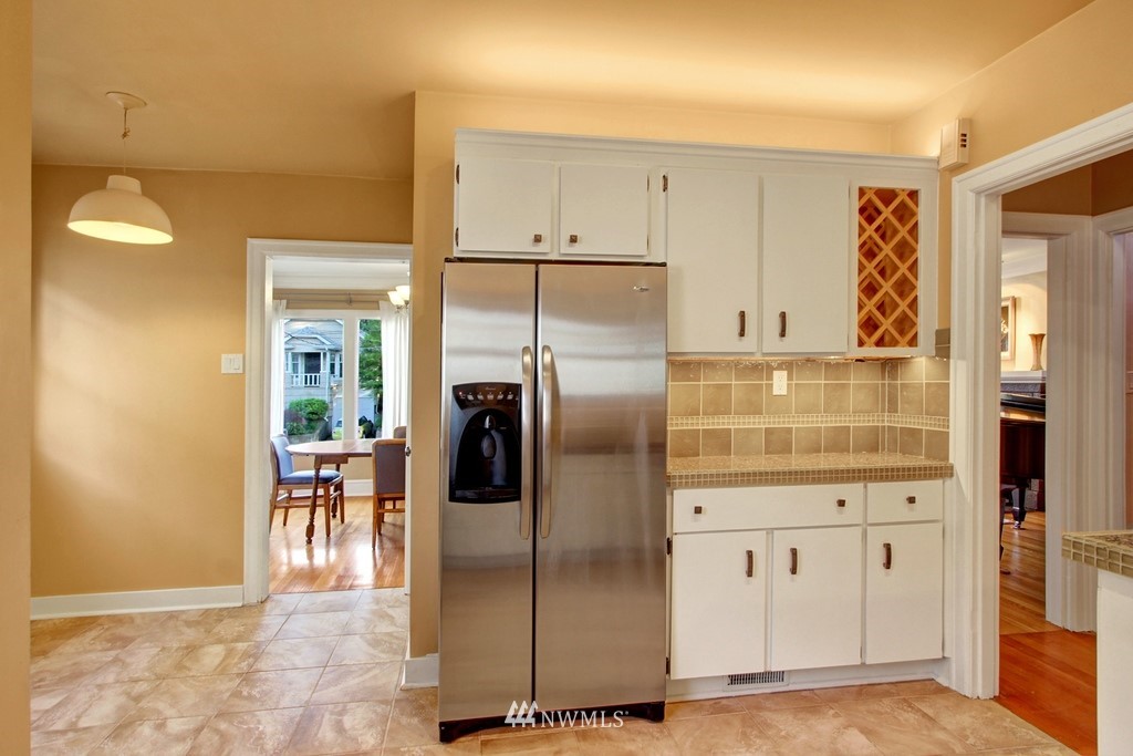 136 North 81st Street Seattle, WA 98103 - Photo 11 of 25 Gallery Image 11