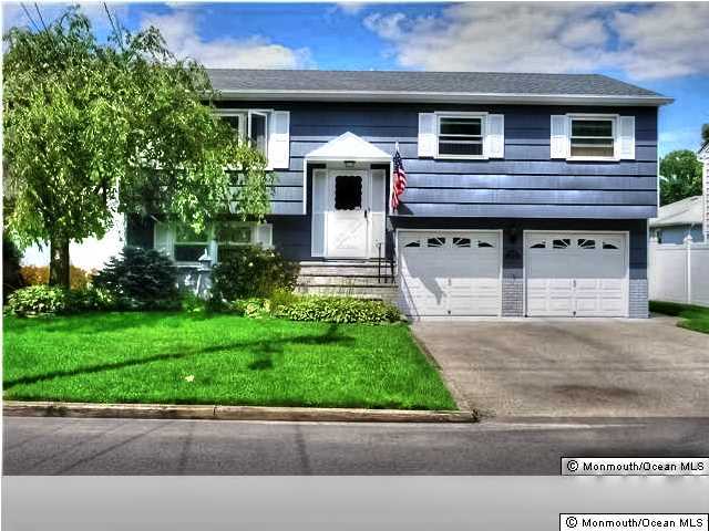 2113 Kenneth Road Point Pleasant, NJ 08742 - Photo 1 of 12 Primary Photo