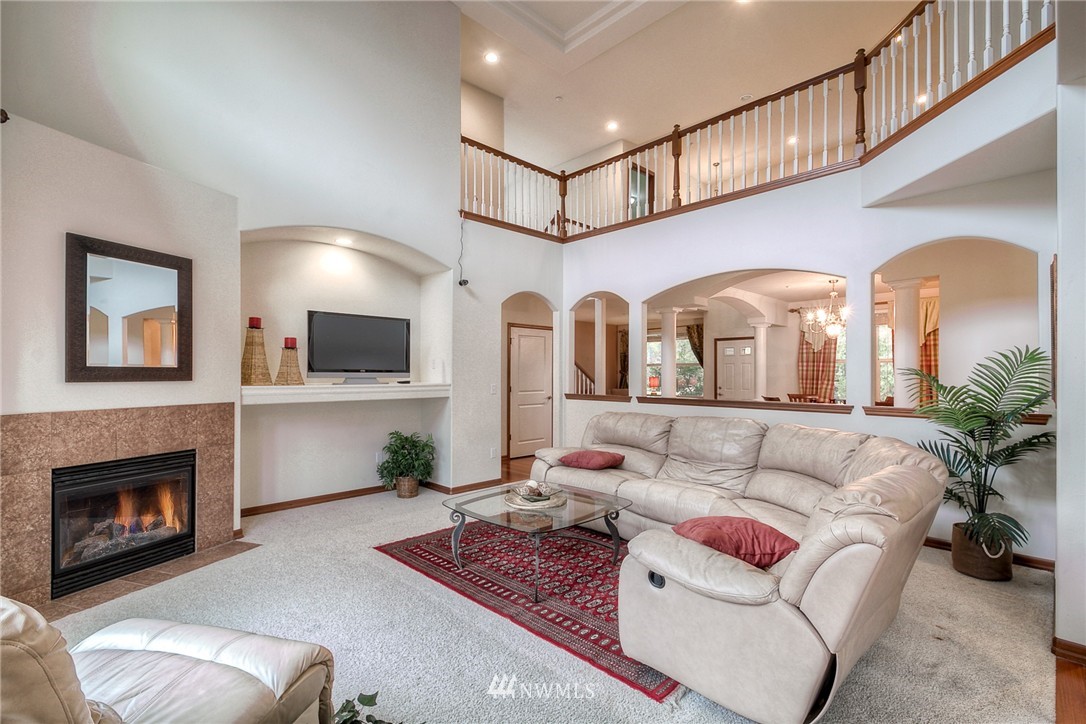 903 South 47th Street Renton, WA 98055 - Photo 2 of 25