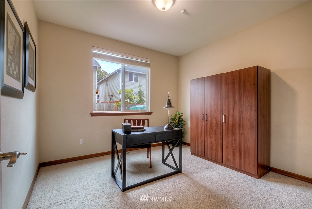 903 South 47th Street Renton, WA 98055 - Photo 12 of 25