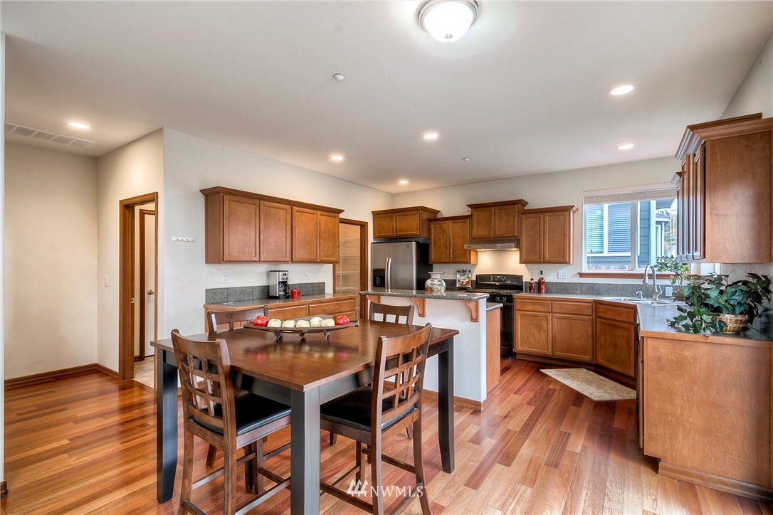 903 South 47th Street Renton, WA 98055 - Photo 8 of 25