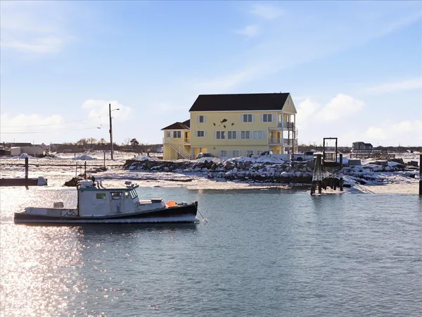 $3,745,000 | 23 River Street, Seabrook, NH 03874
