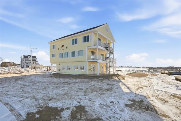 $3,745,000 | 23 River Street, Seabrook, NH 03874