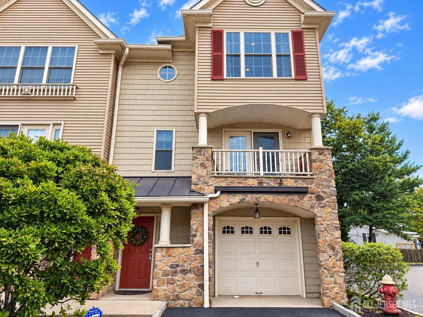 247 River Road Piscataway, NJ 08854 - Photo 3 of 24 Gallery Image 3