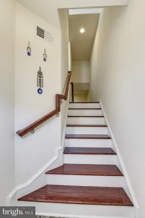 $3,350 | 22887 Lacey Oak Terrace, Sterling, VA 20166