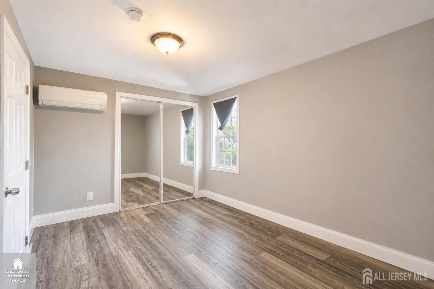 193 Old Road Sewaren, NJ 07077 - Photo 22 of 38 Gallery Image 22