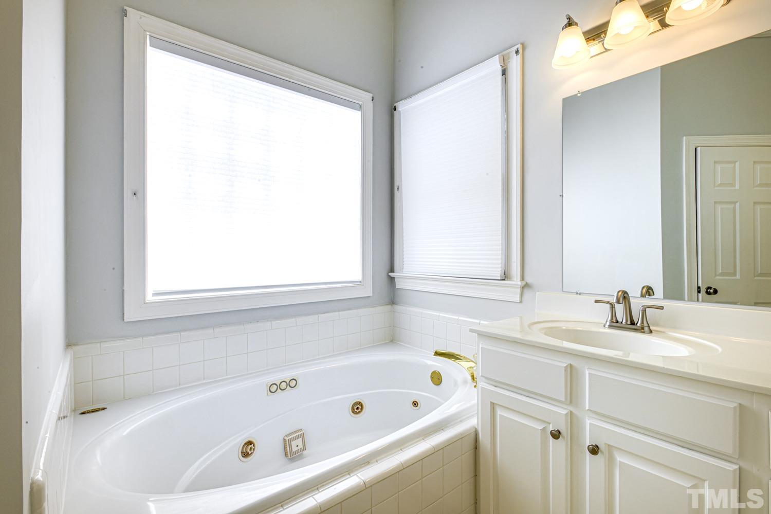 6621 Arbor Grande Way Raleigh, NC 27615 - Photo 20 of 29 Gallery Image 20