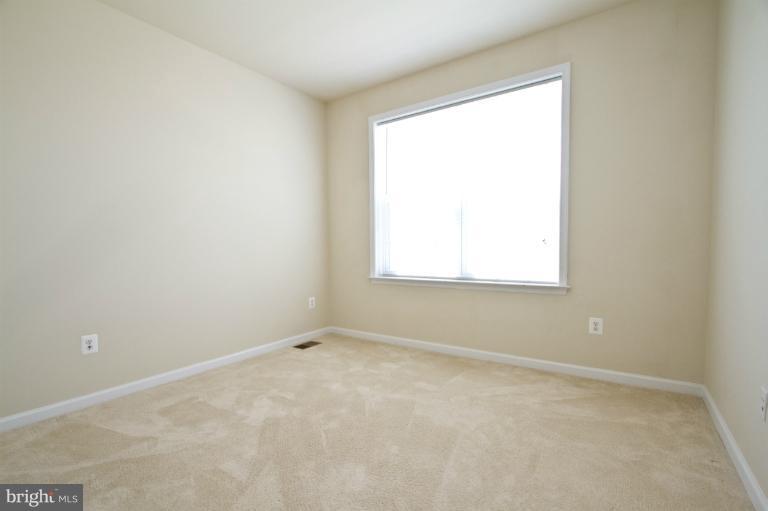 42603 Highgate Terrace, Unit 5I Ashburn, VA 20148 - Photo 13 of 21 Bedroom