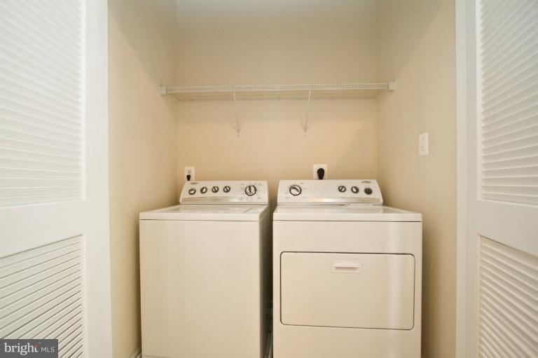 42603 Highgate Terrace, Unit 5I Ashburn, VA 20148 - Photo 15 of 21 Interior (General)