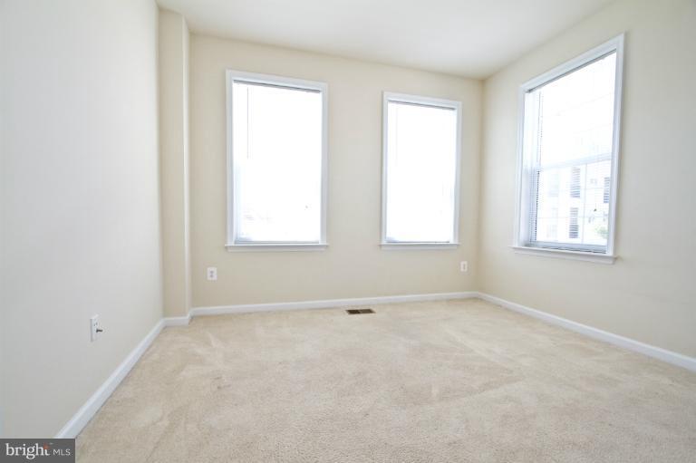 42603 Highgate Terrace, Unit 5I Ashburn, VA 20148 - Photo 7 of 21 Bedroom