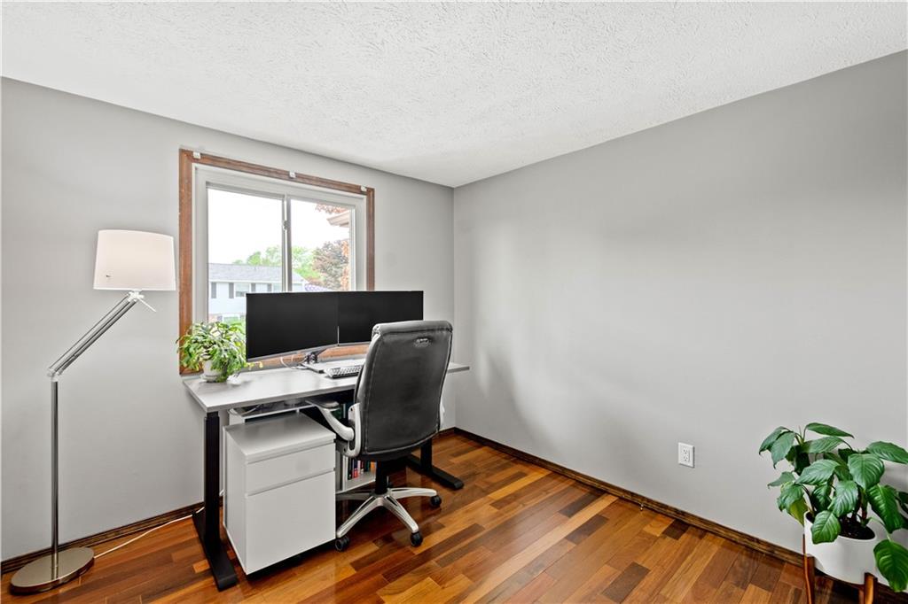 184 Old Ridge Road Coraopolis, PA 15108 - Photo 17 of 25 Gallery Image 17