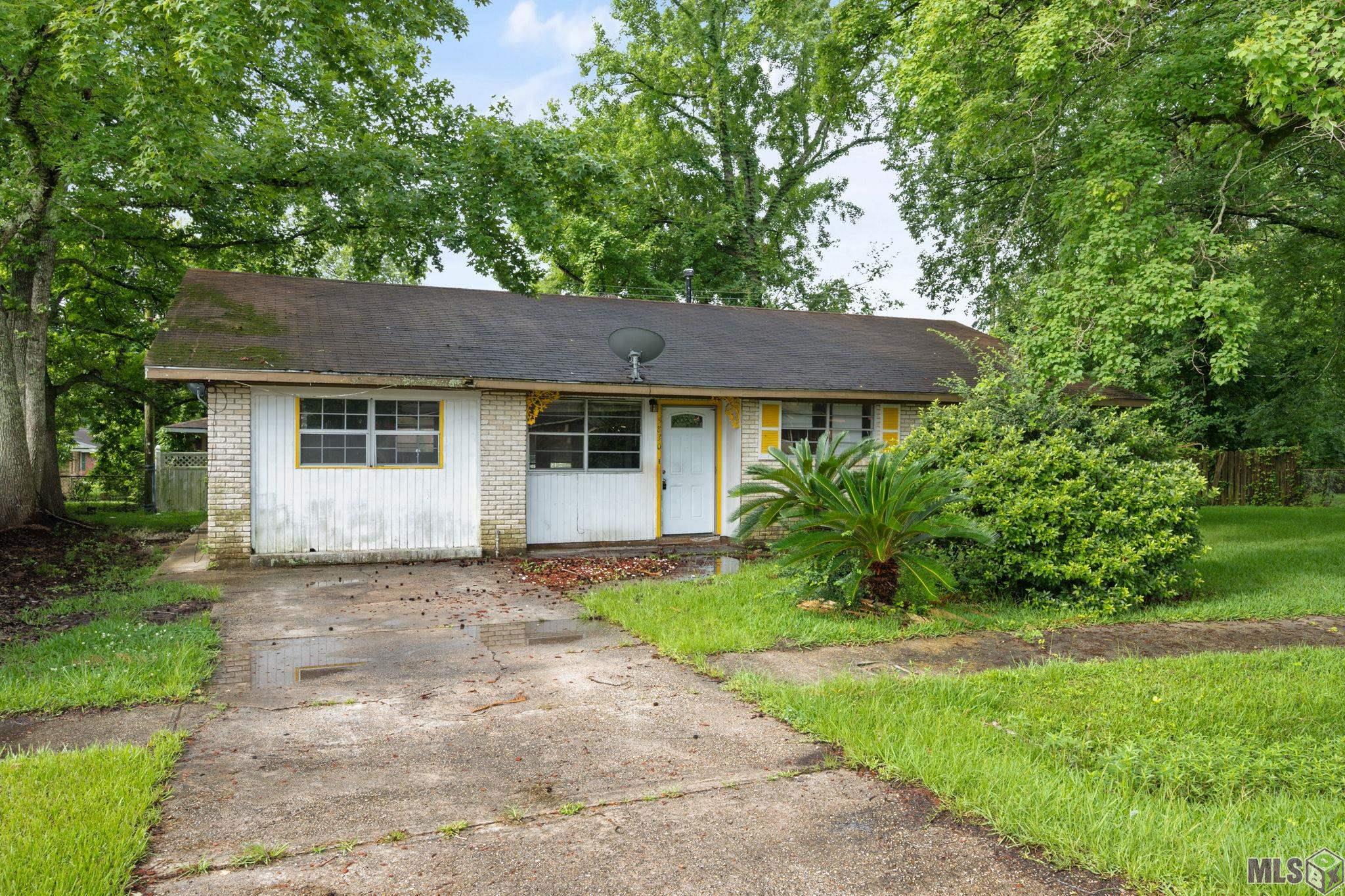 5830 Princess Court Baton Rouge, LA 70811 - Photo 1 of 15