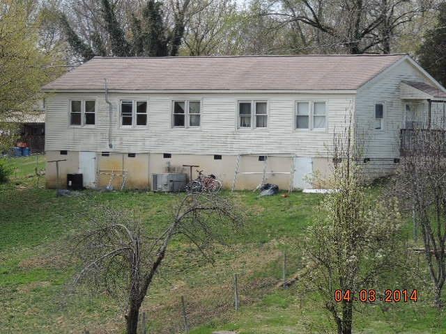 107 Warwick Lane Oak Ridge, TN 37830 - Photo 2 of 2 DSCN0077