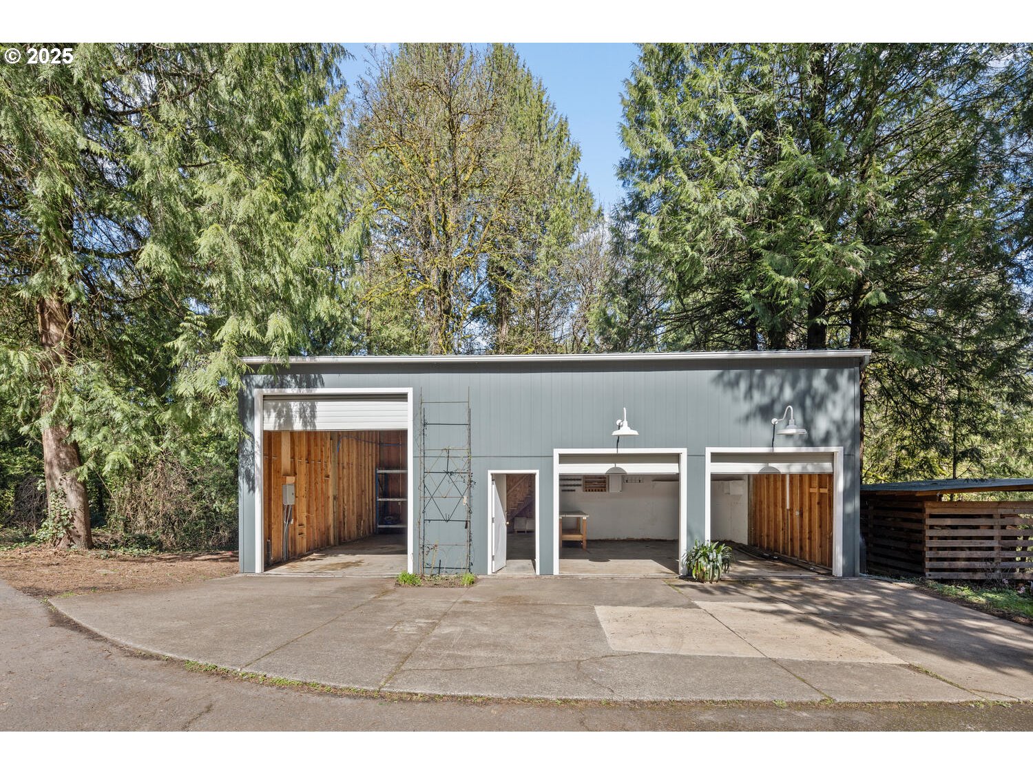 10905 Southwest Boones Ferry Road Portland, OR 97219 - Photo 44 of 48 Gallery Image 44
